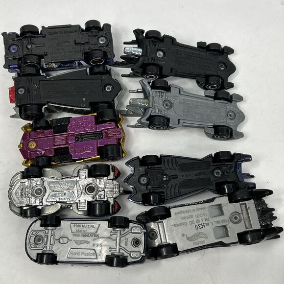 Hot Wheels Batmobile Lot Batman Forever Gotham Police Catwoman Penguin - Picture 8 of 8